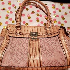 Guess Pink